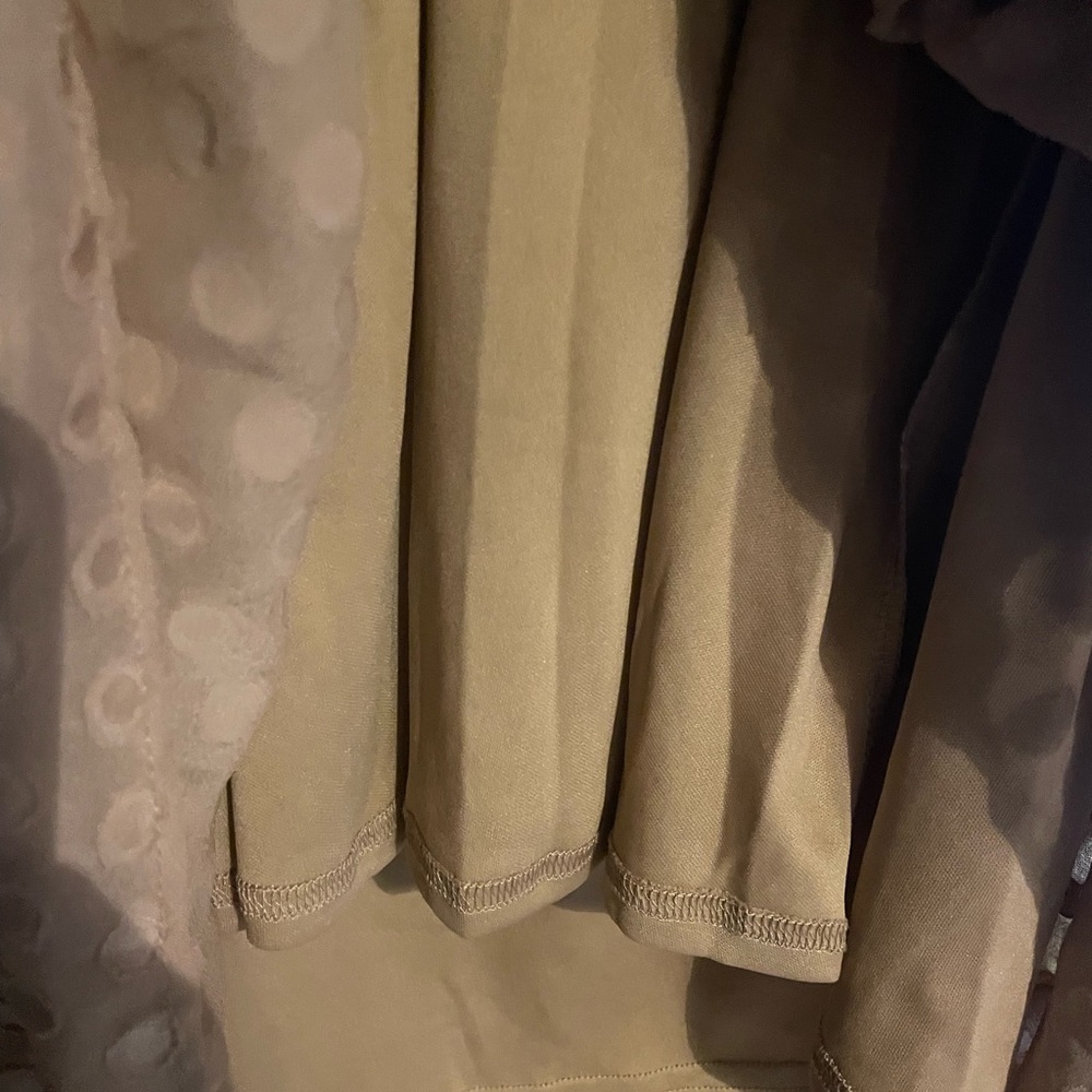 Bella Ella Boutique Brown Dress Size Medium Time After Time Midi Dress - Dots - Picture 3 of 12